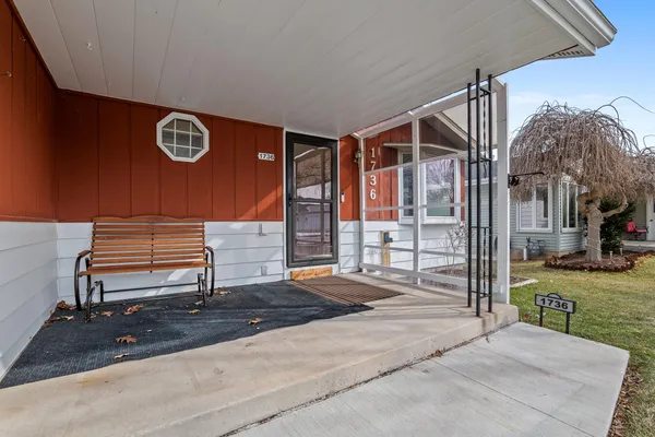 $295,000 | 1736 Knoll Crest Drive, Sheboygan, WI 53081