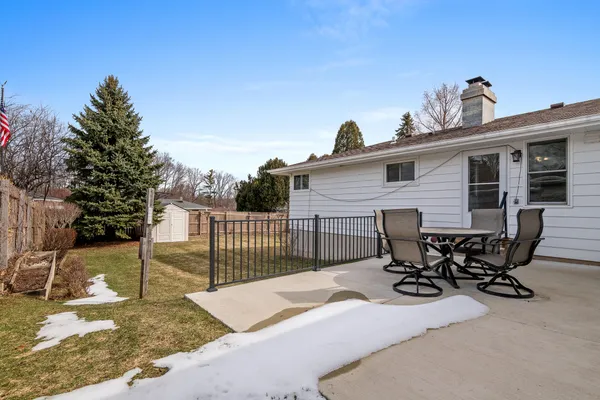 $295,000 | 1736 Knoll Crest Drive, Sheboygan, WI 53081