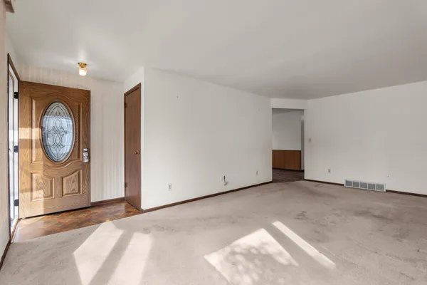 $295,000 | 1736 Knoll Crest Drive, Sheboygan, WI 53081