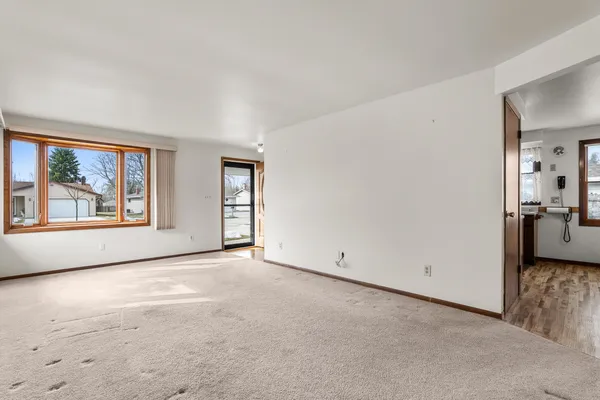 $295,000 | 1736 Knoll Crest Drive, Sheboygan, WI 53081