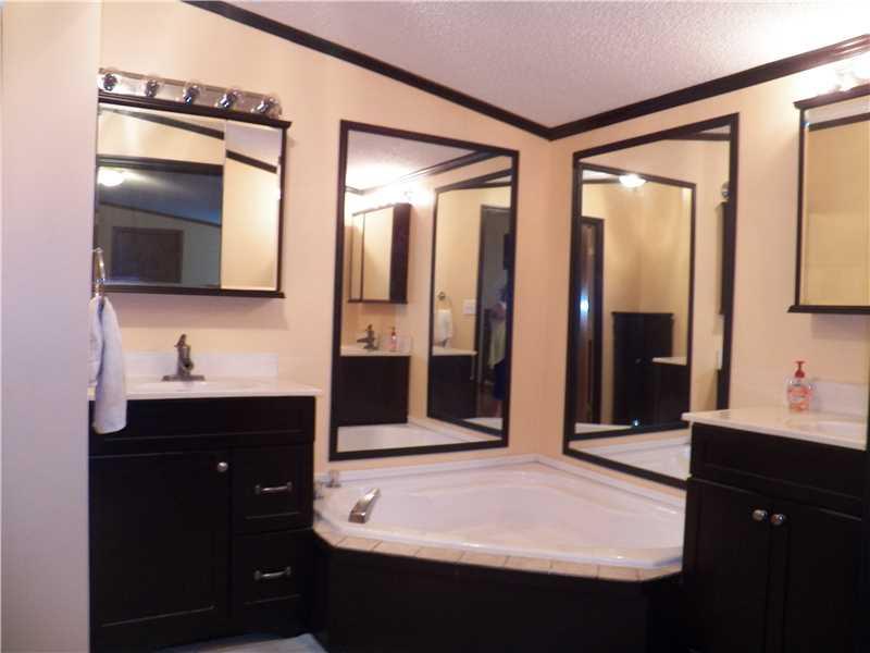 116 Sherbondy Road Smithton, PA 15479 - Photo 10 of 21 Master Bath/Spa.