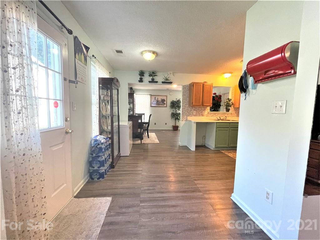 8507 Sunflower Road Charlotte, NC 28227 - Photo 8 of 26 Gallery Image 8