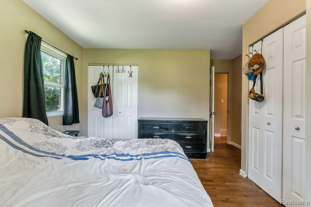 6481 Davison Road Burton, MI 48509 - Photo 19 of 29