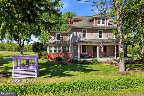 $1,125,000 | 75 Morris Road, Harleysville, PA 19438