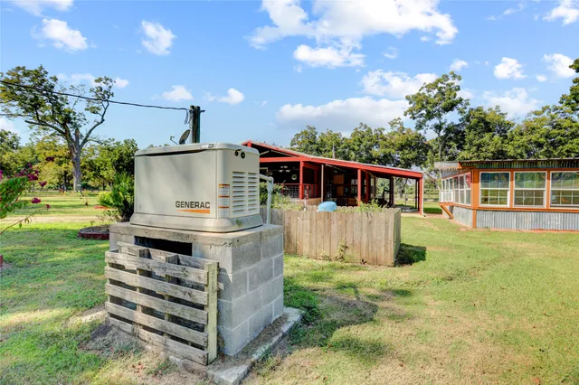 $425,000 | 11861 County Road 160, Boling, TX 77420