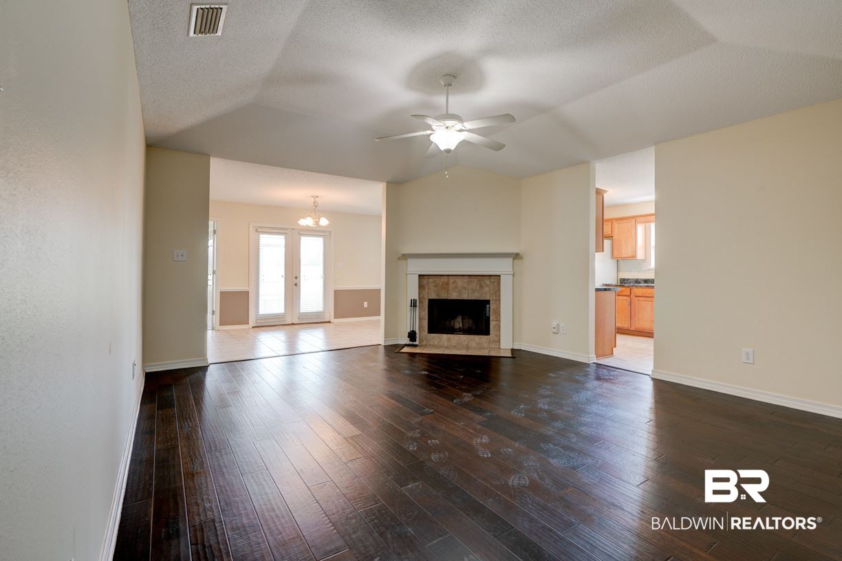 9680 Spring Meadow Drive North Mobile, AL 36695 - Photo 4 of 23