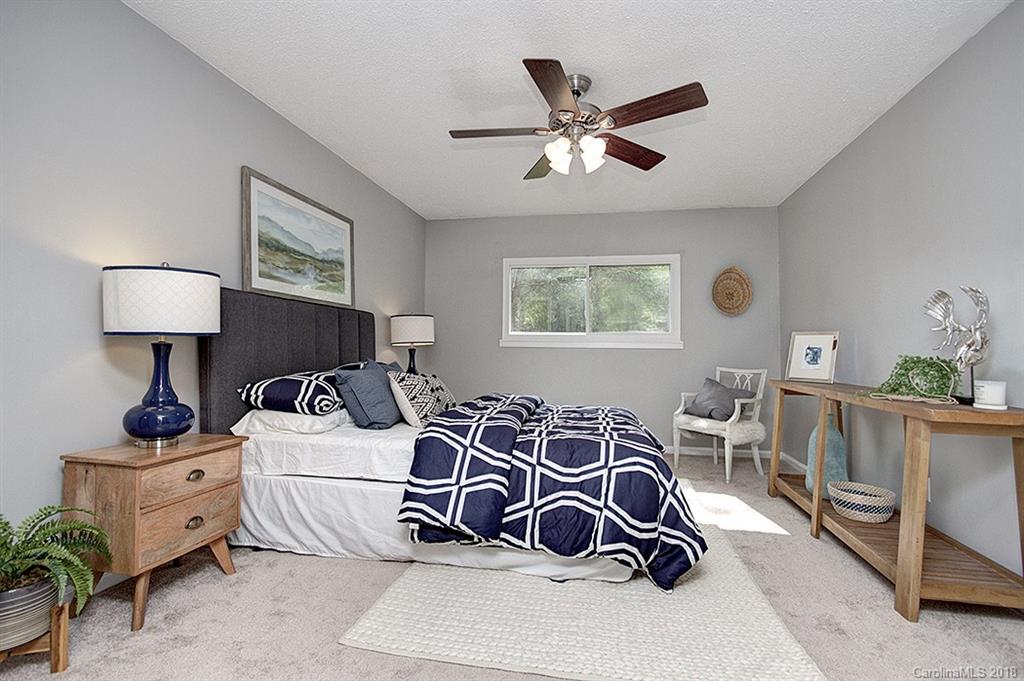 11932 5 Cedars Road Charlotte, NC 28226 - Photo 11 of 27 Gallery Image 11
