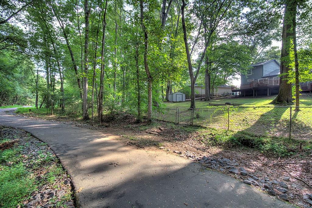 11932 5 Cedars Road Charlotte, NC 28226 - Photo 20 of 27 Gallery Image 20