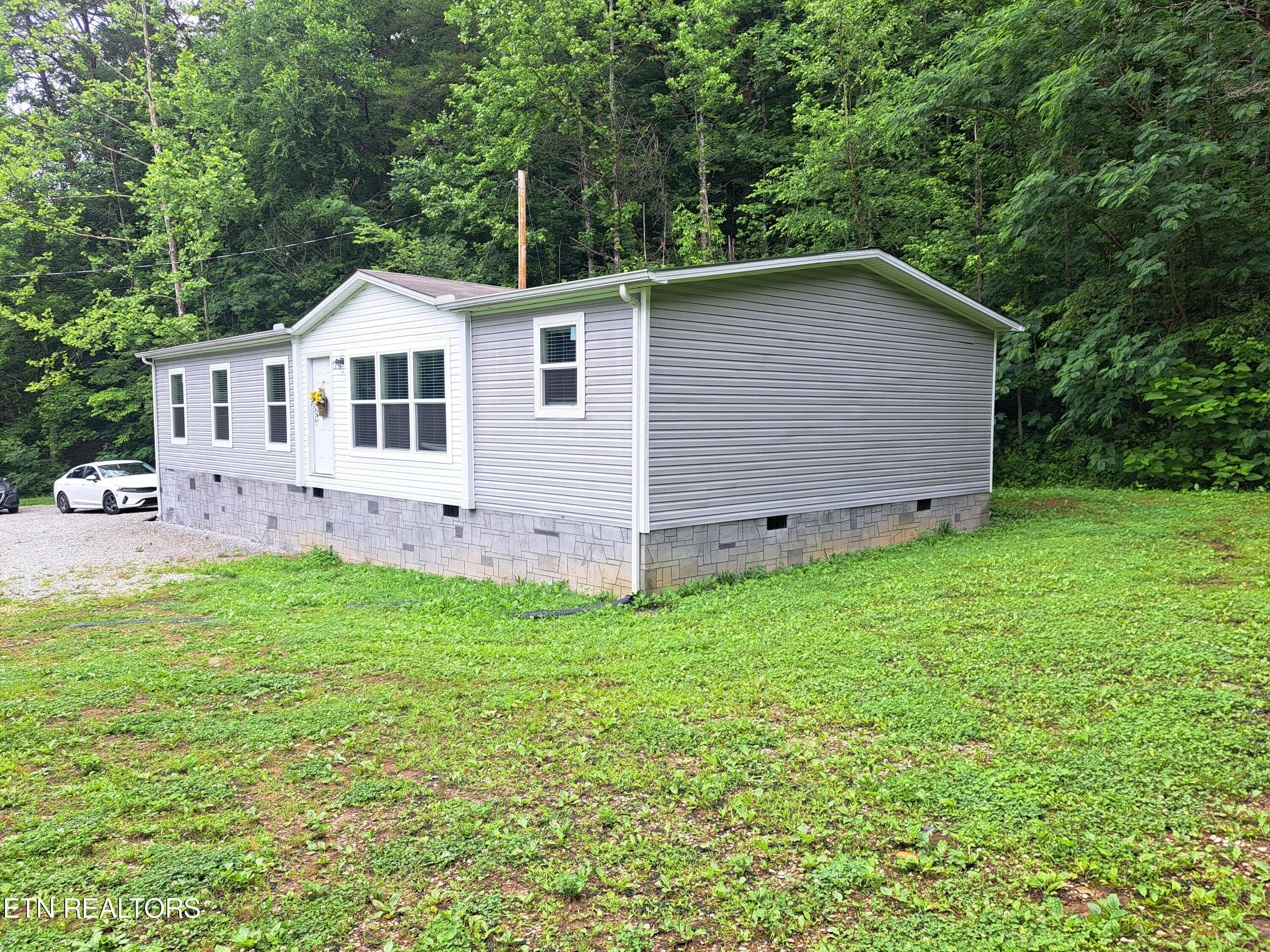 5785 Norma Road Huntsville, TN 37756 - Photo 37 of 43 20240605_143812