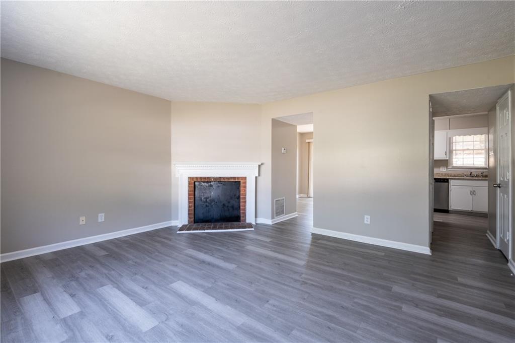 580 Downing Street Lawrenceville, GA 30046 - Photo 3 of 24