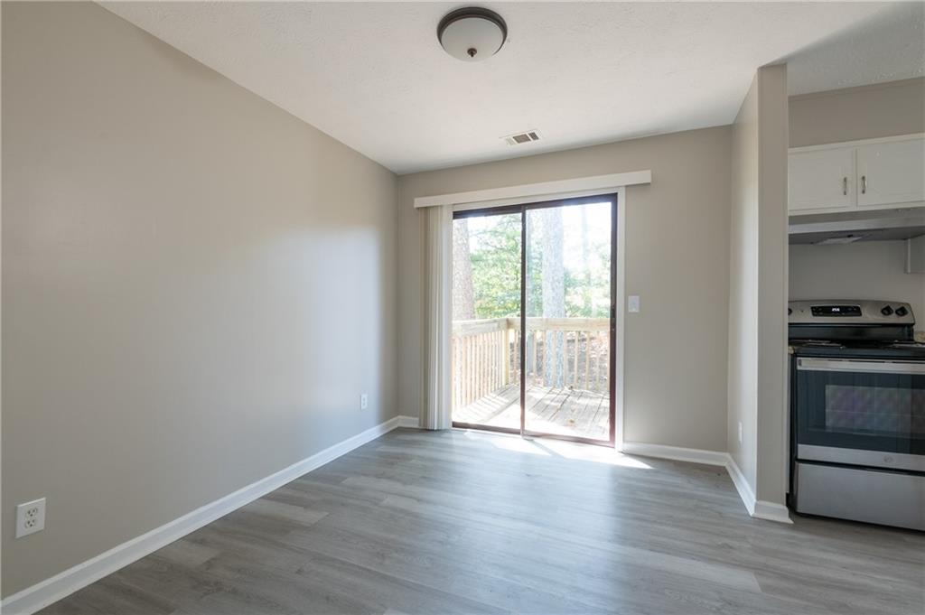 580 Downing Street Lawrenceville, GA 30046 - Photo 9 of 24