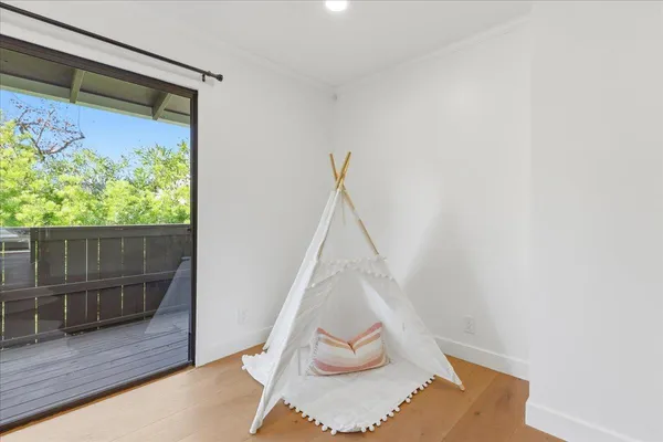 $2,280,000 | 2442 Sharon Oaks Drive, Menlo Park, CA 94025