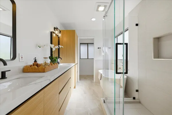 $2,280,000 | 2442 Sharon Oaks Drive, Menlo Park, CA 94025