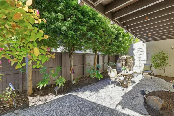 $2,280,000 | 2442 Sharon Oaks Drive, Menlo Park, CA 94025