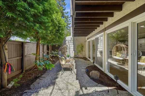 $2,280,000 | 2442 Sharon Oaks Drive, Menlo Park, CA 94025