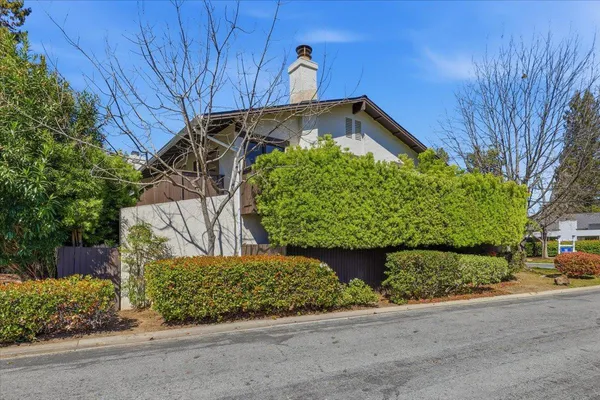 $2,280,000 | 2442 Sharon Oaks Drive, Menlo Park, CA 94025
