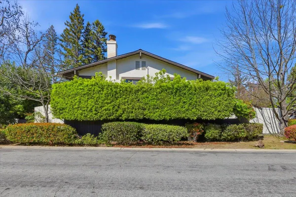 $2,280,000 | 2442 Sharon Oaks Drive, Menlo Park, CA 94025
