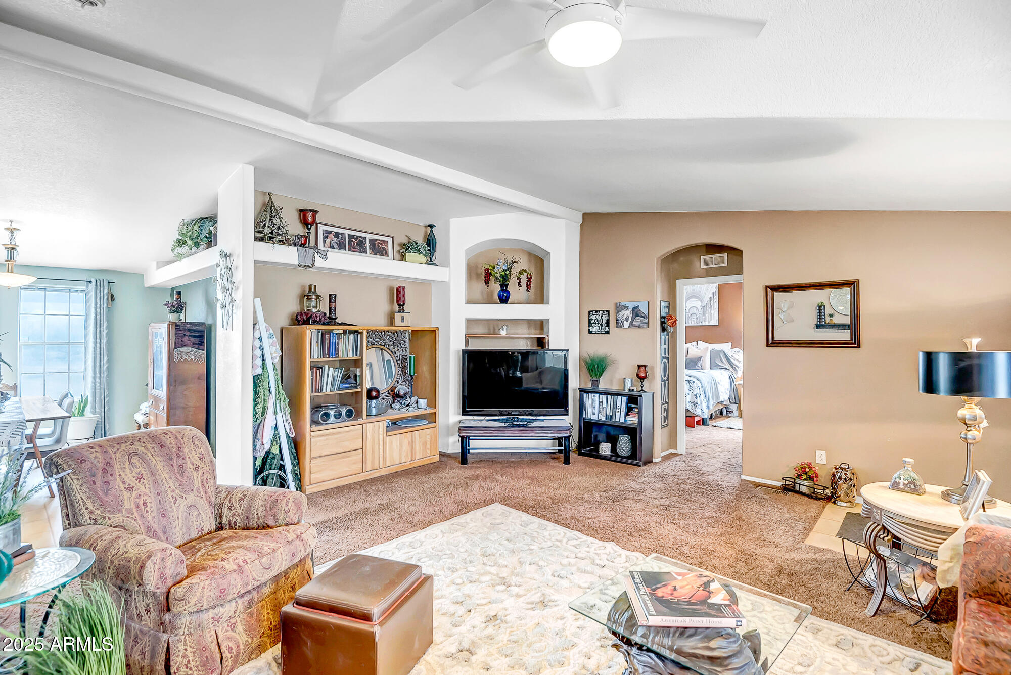 2406 West White Spar Road New River, AZ 85087 - Photo 3 of 26 Great Room