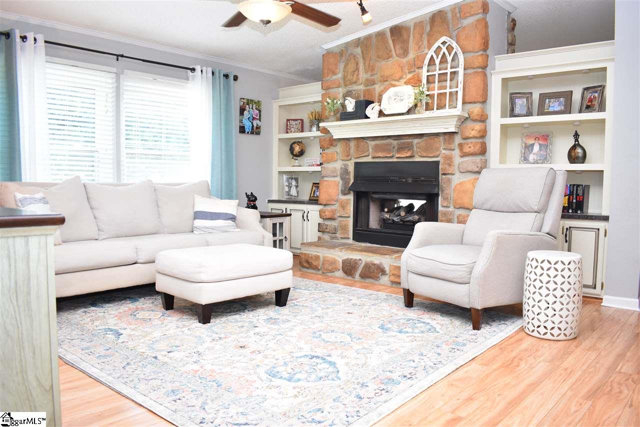 210 Scruggs Road Chesnee, SC 29323 - Photo 3 of 11
