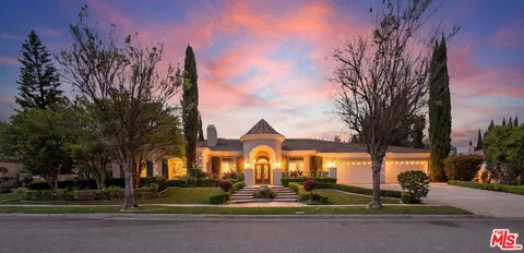 $2,388,000 | 1660 Alamitos Circle, Corona, CA 92881