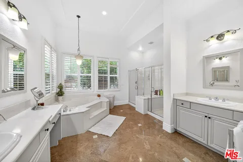 $2,388,000 | 1660 Alamitos Circle, Corona, CA 92881