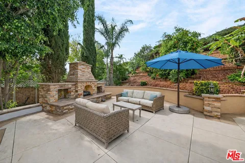 $2,388,000 | 1660 Alamitos Circle, Corona, CA 92881