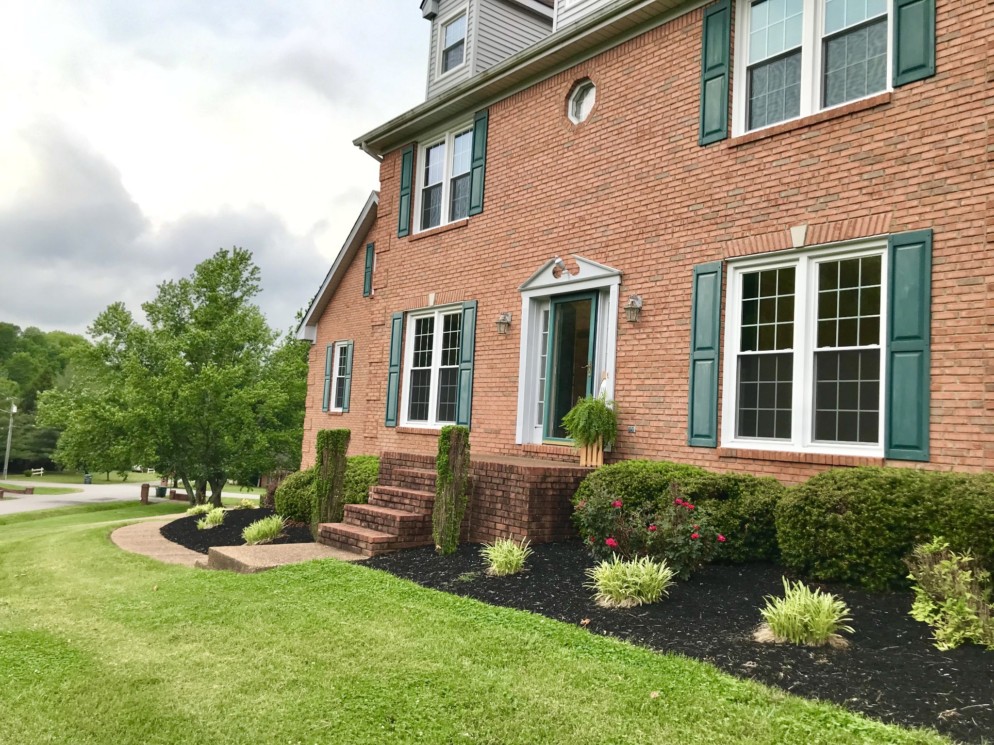 1903 Palmer Drive Springfield, TN 37172 - Photo 3 of 51