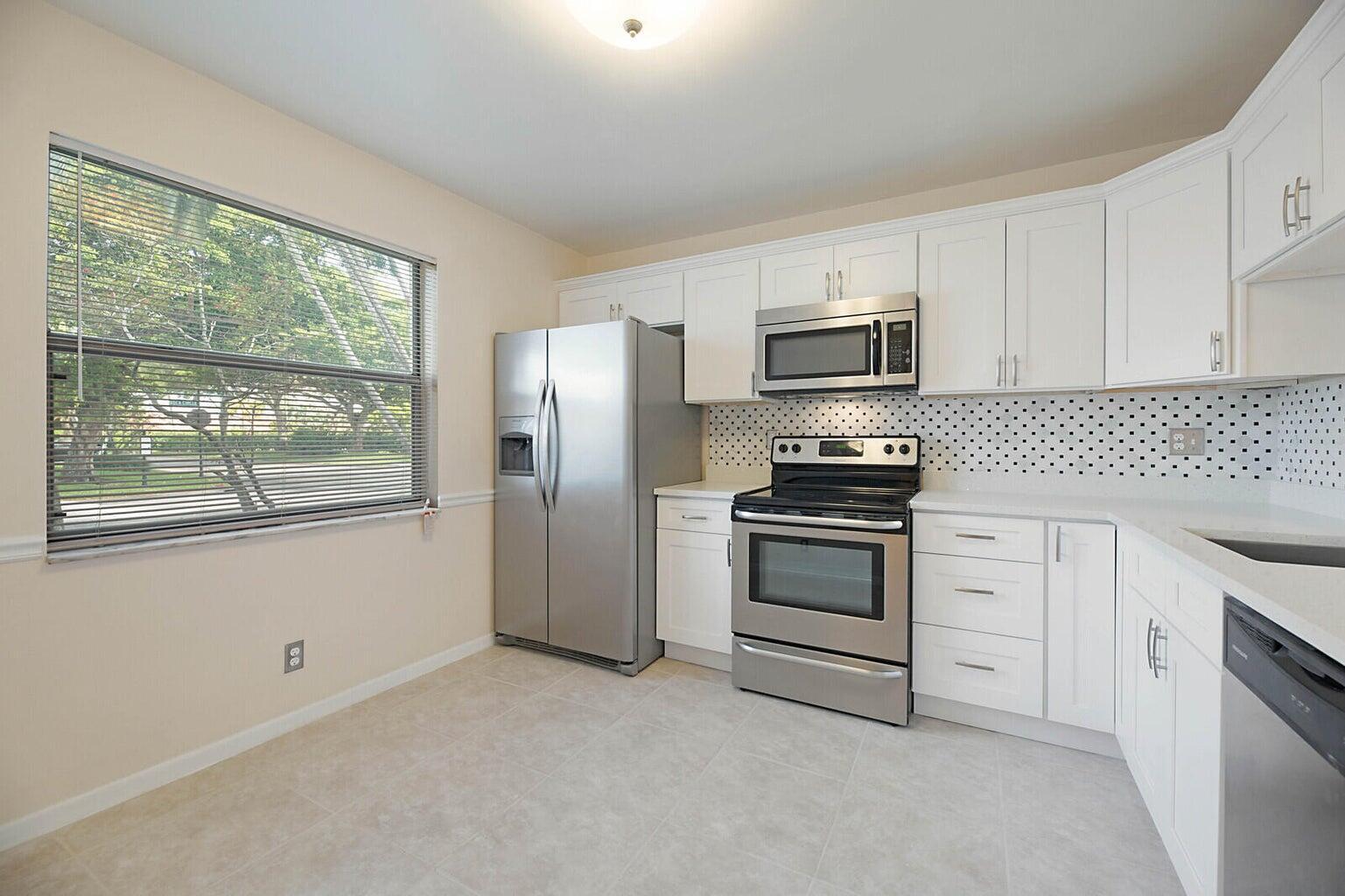 6384 Boca Circle Boca Raton, FL 33433 - Photo 8 of 34 Kitchen