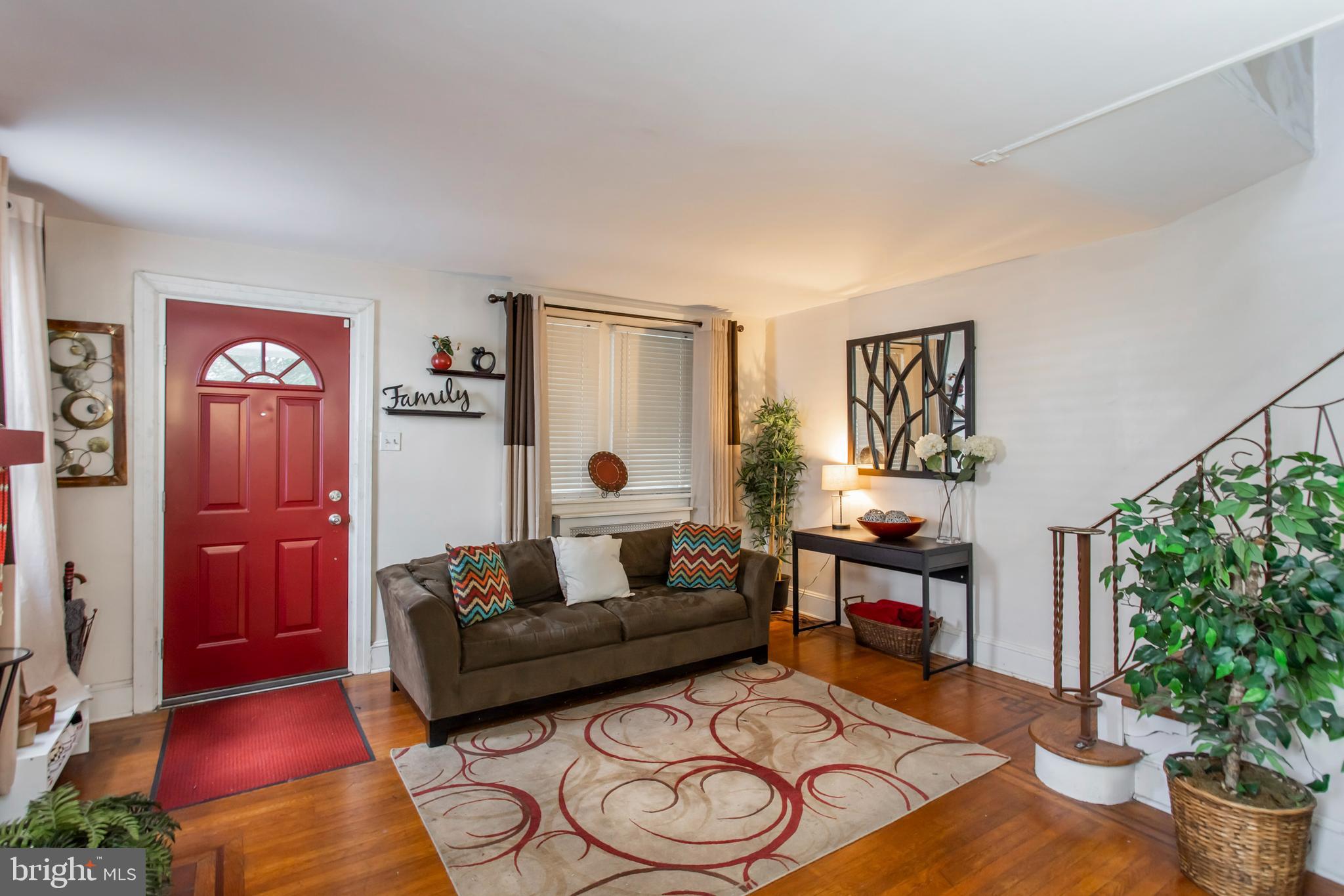 7625 Parkview Road Upper Darby, PA 19082 - Photo 1 of 44