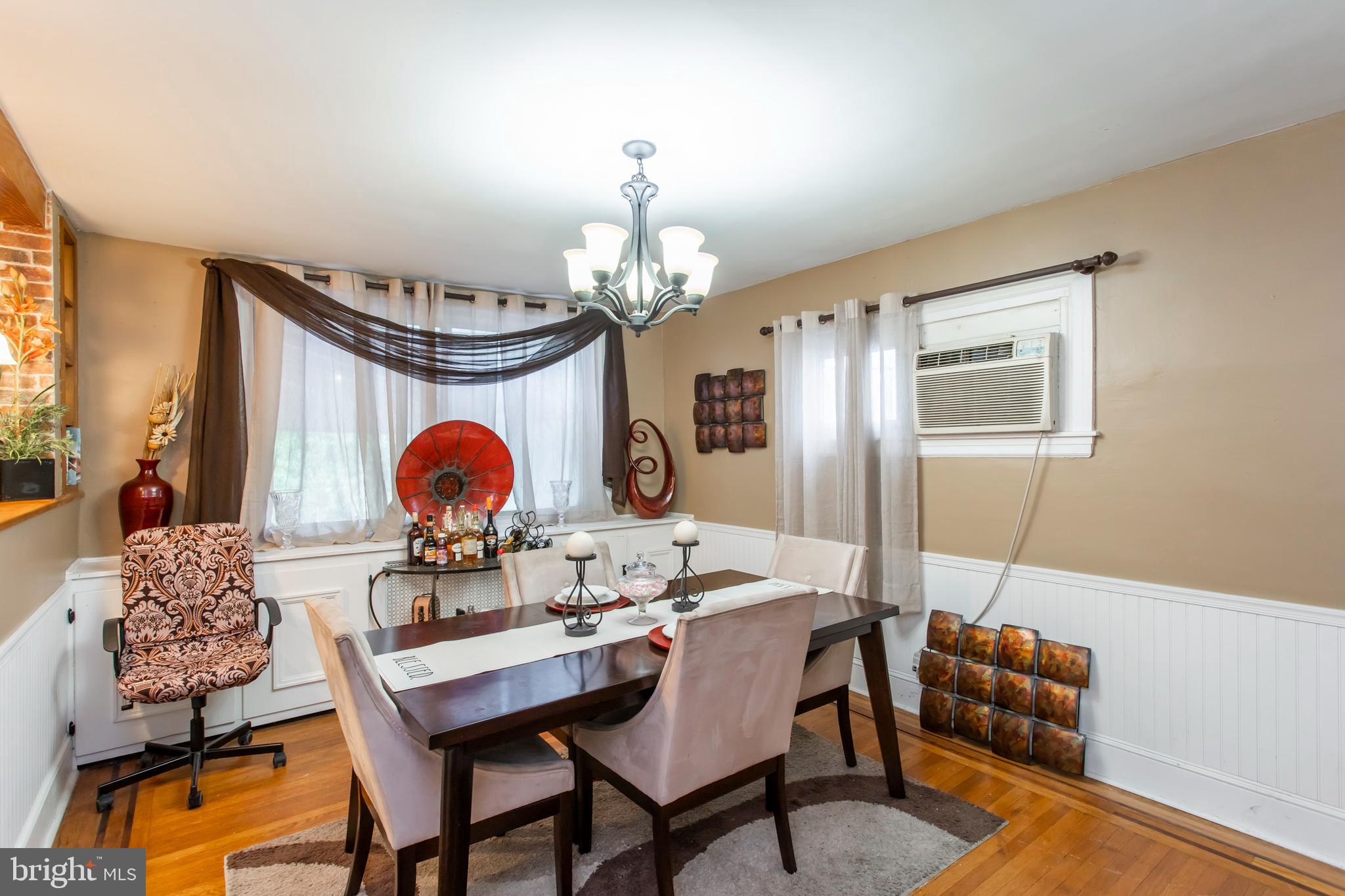 7625 Parkview Road Upper Darby, PA 19082 - Photo 5 of 44