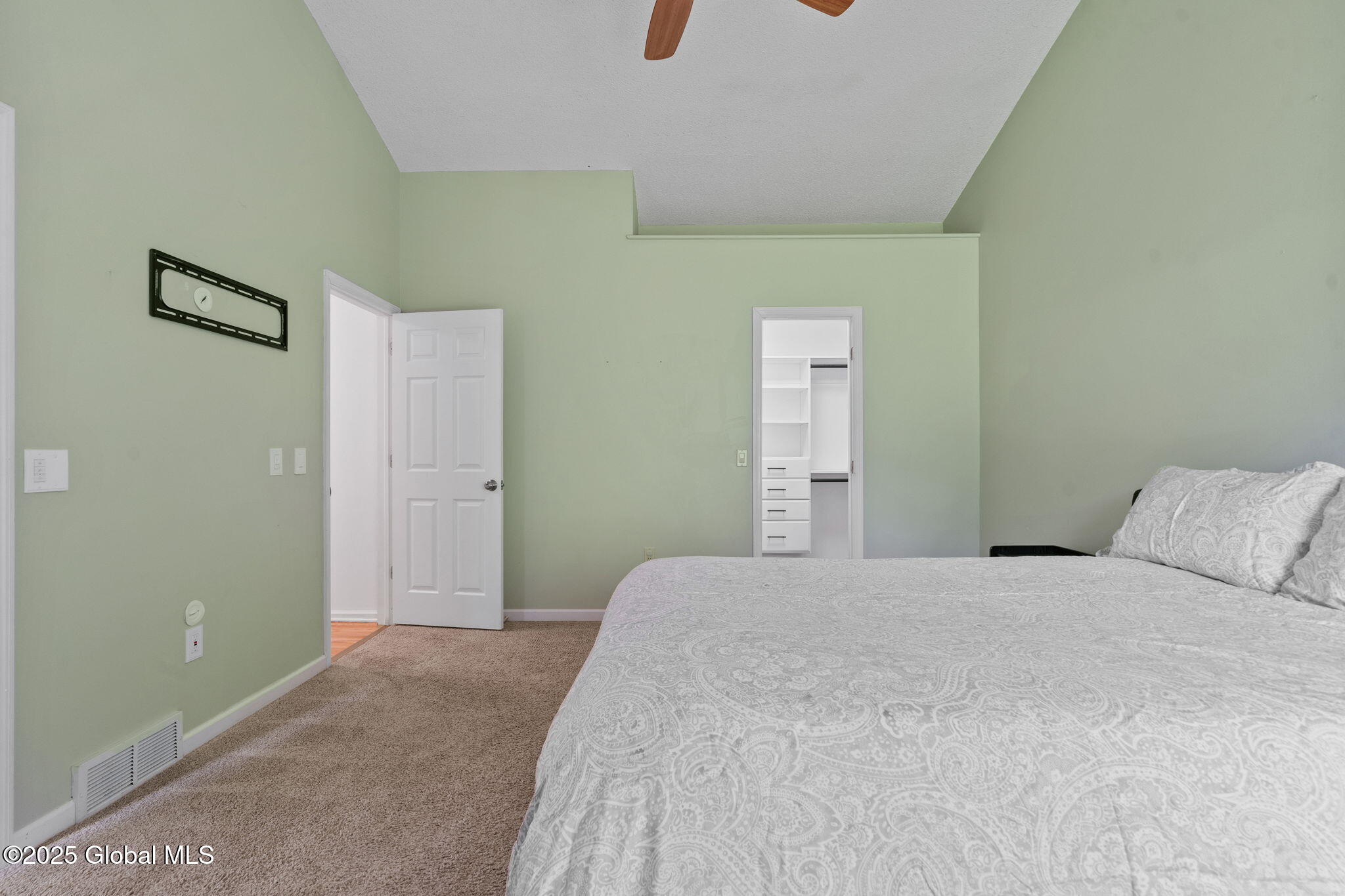 126 Eastline Road Malta, NY 12019 - Photo 32 of 65 35-web-or-mls-126-eastline-rd