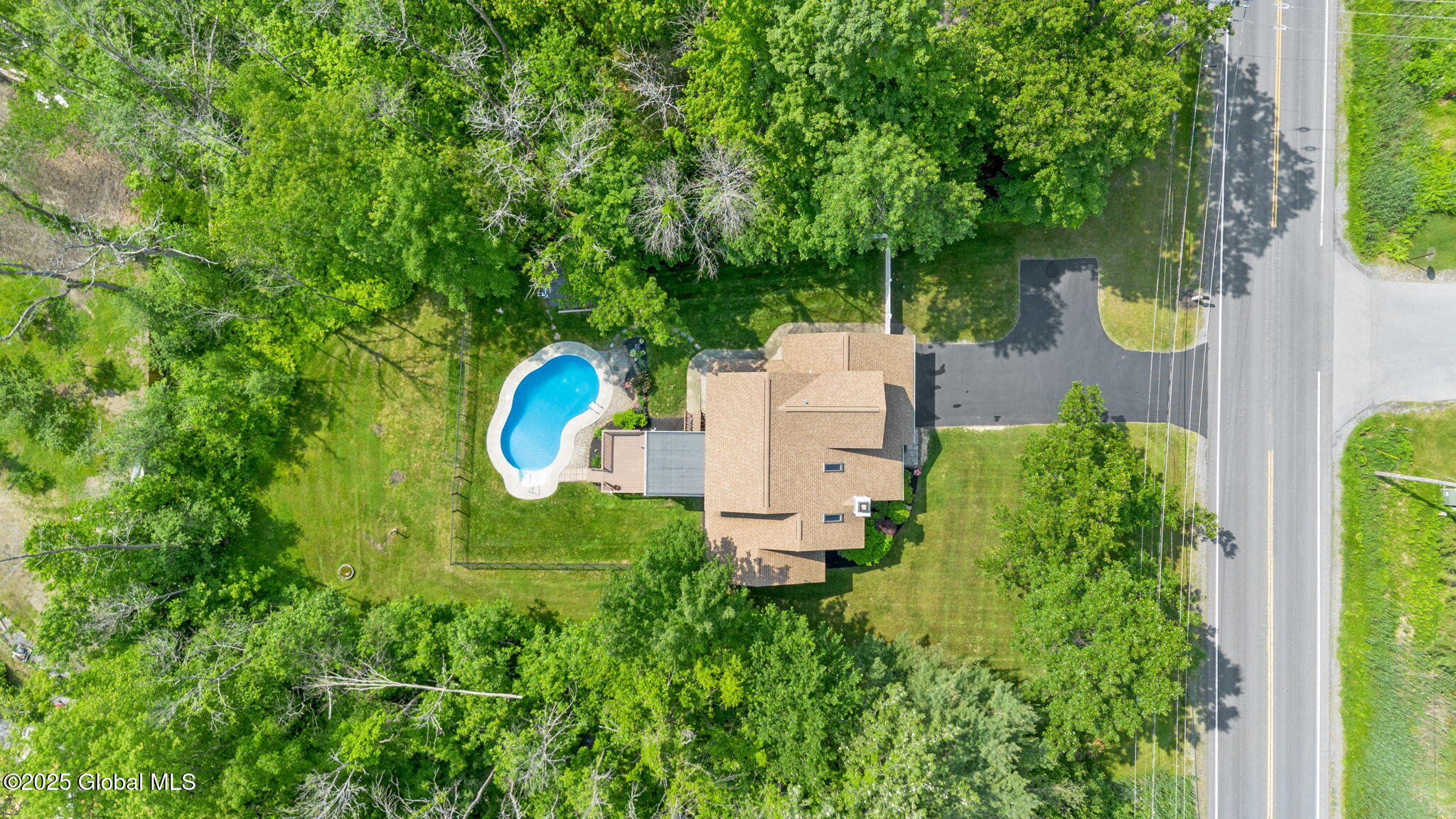126 Eastline Road Malta, NY 12019 - Photo 65 of 65 5-web-or-mls-126-eastline-rd