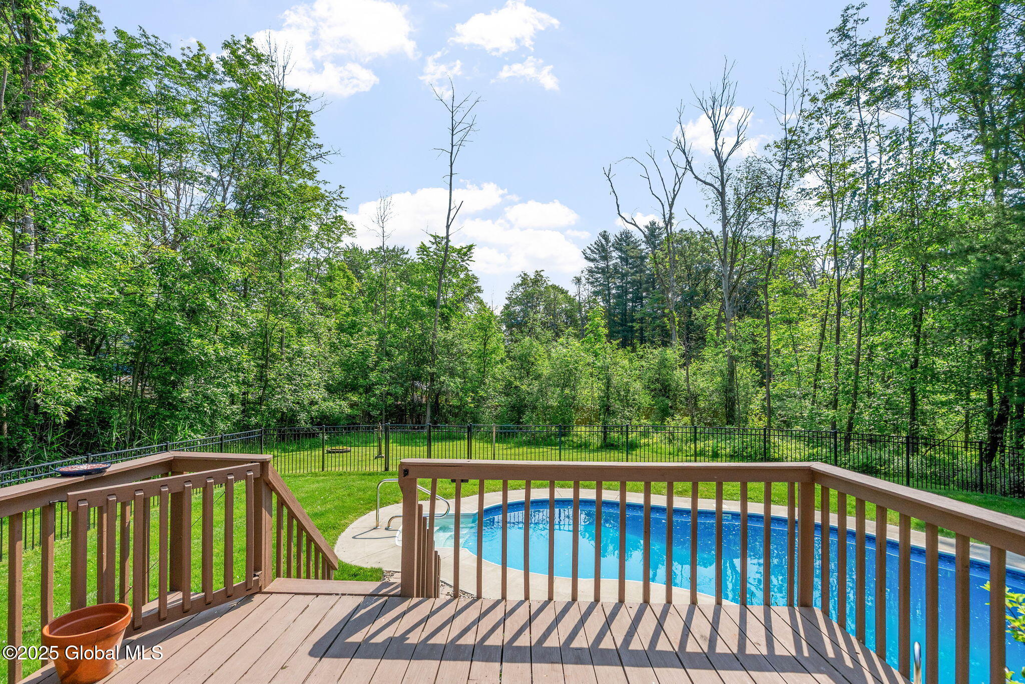 126 Eastline Road Malta, NY 12019 - Photo 10 of 65 13-web-or-mls-126-eastline-rd