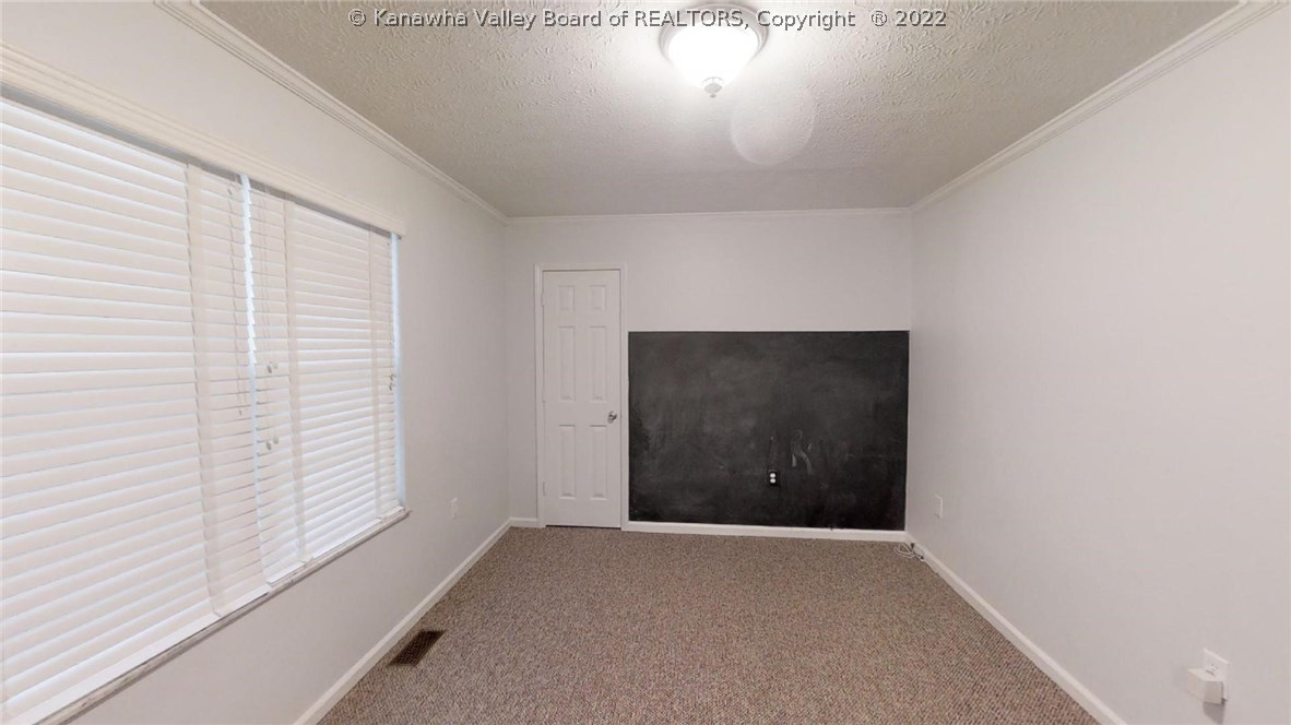 2053 Smith Road Charleston, WV 25314 - Photo 13 of 23 Gallery Image 13
