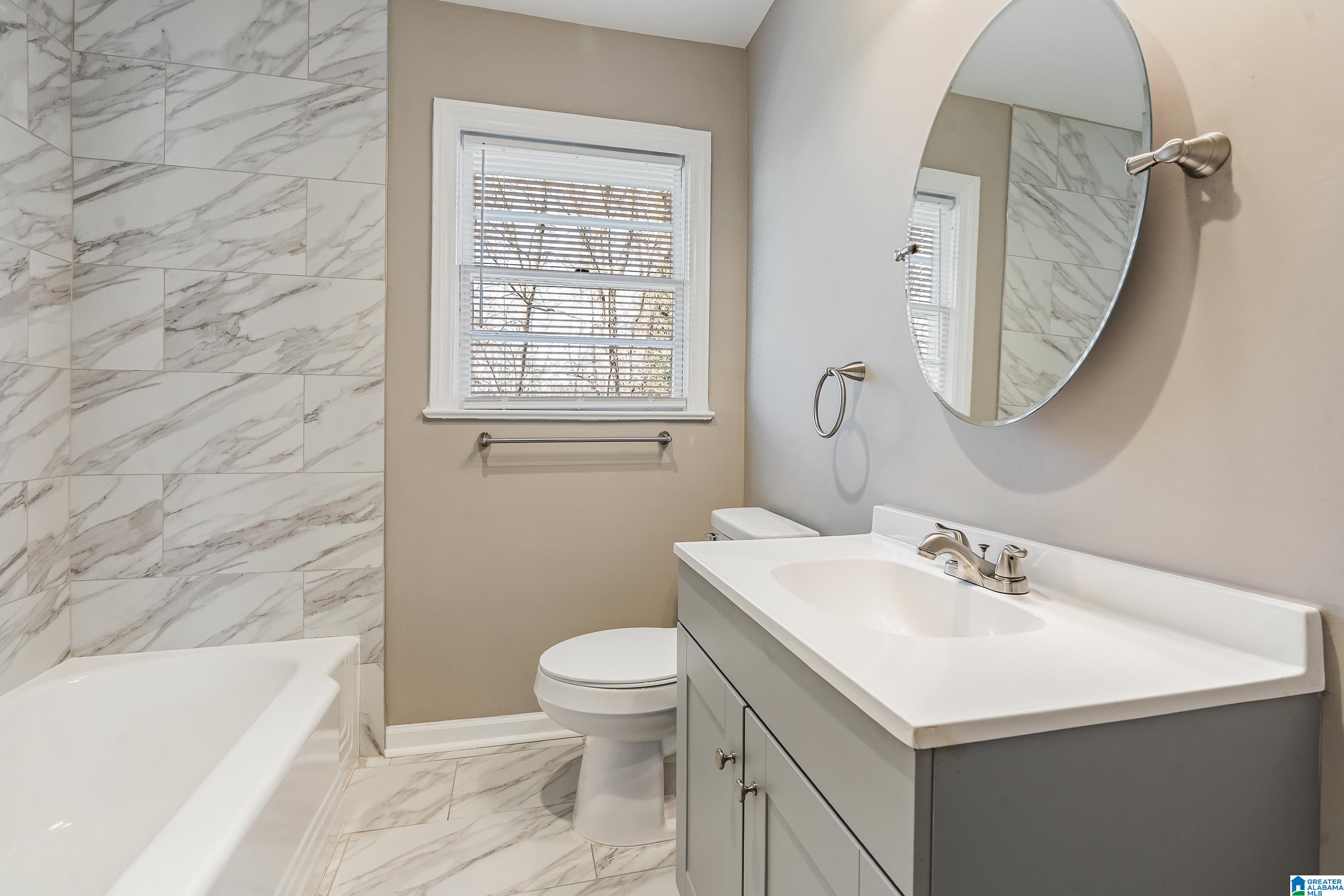 2036 Pershing Road Birmingham, AL 35214 - Photo 13 of 37