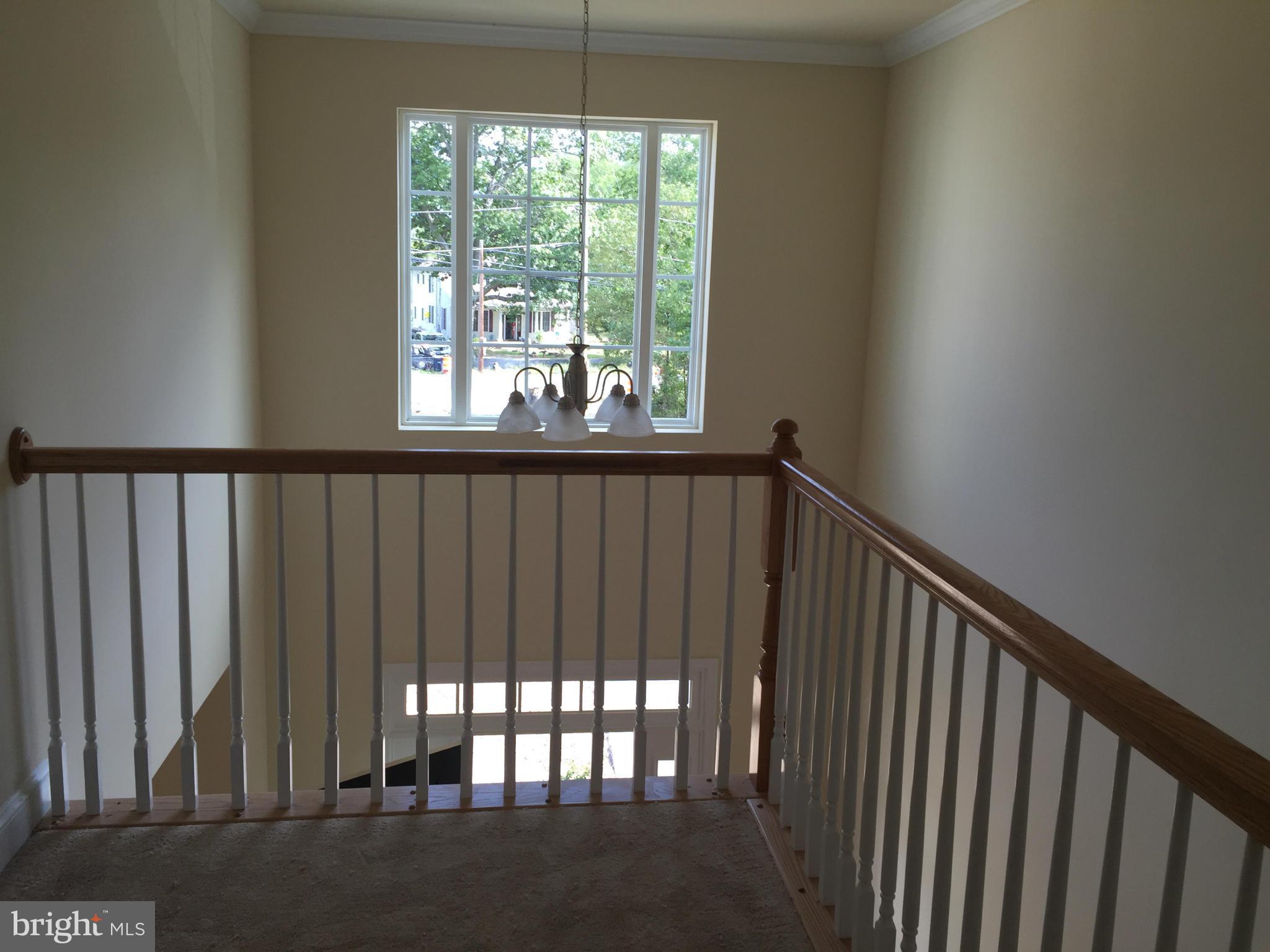 10301 Brandywine Road Clinton, MD 20735 - Photo 8 of 12 Interior (General)