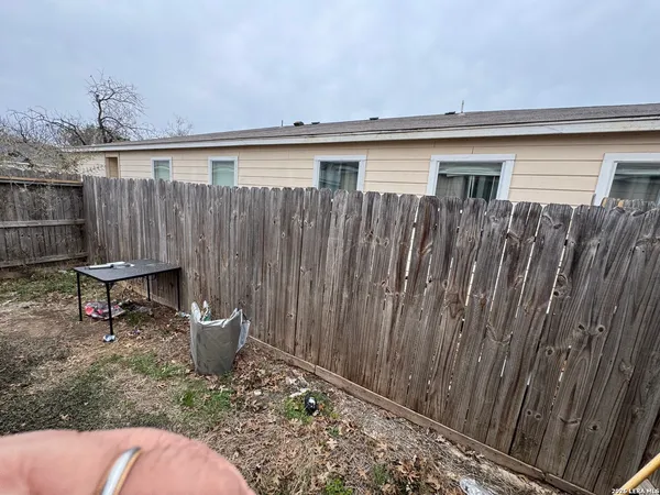 $1,200 | 7921 M G Road, San Antonio, TX 78251