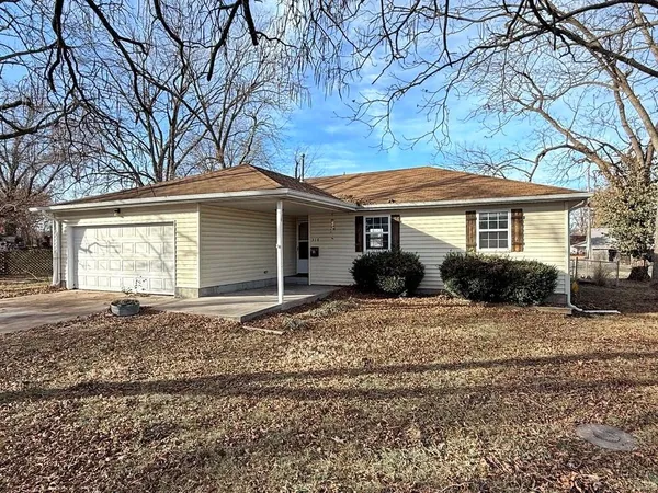 $139,000 | 310 South Forest Street, El Dorado Springs, MO 64744