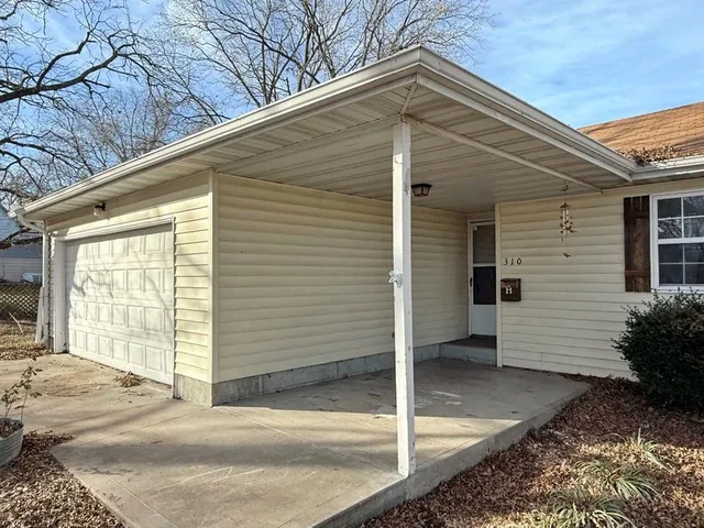$147,500 | 310 South Forest Street, El Dorado Springs, MO 64744