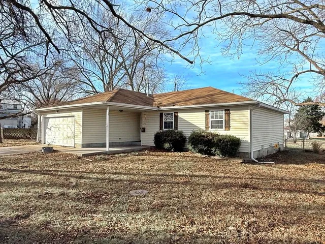 $147,500 | 310 South Forest Street, El Dorado Springs, MO 64744
