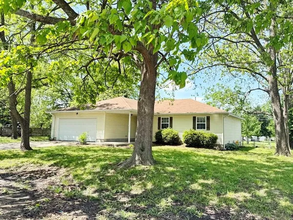 $139,000 | 310 South Forest Street, El Dorado Springs, MO 64744