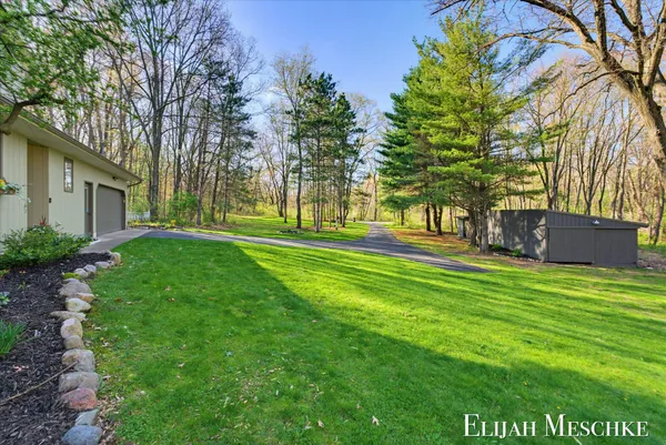 $649,900 | 9000 Crooked Crow Road Northeast, Ada, MI 49301