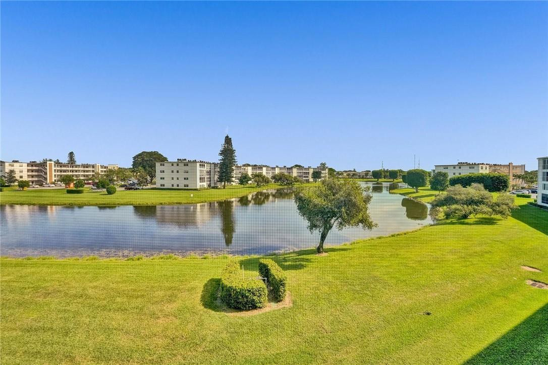 3031 Guildford East, Unit 3031 Boca Raton, FL 33434 - Photo 27 of 34 Photo 27