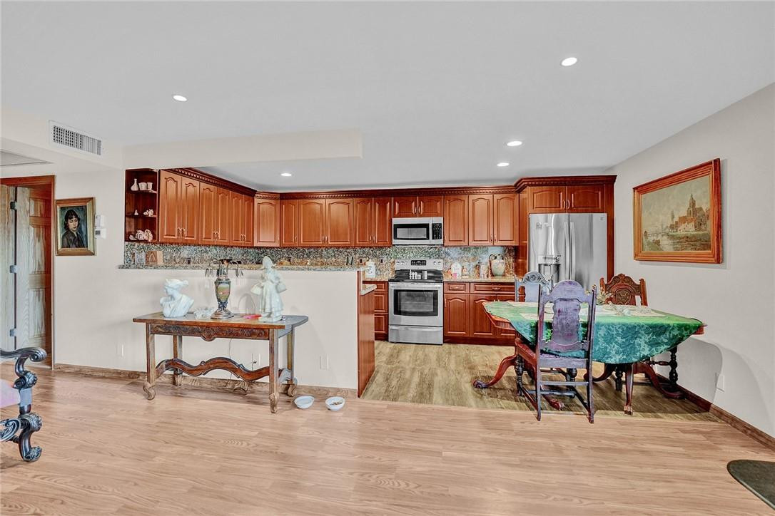3031 Guildford East, Unit 3031 Boca Raton, FL 33434 - Photo 3 of 34 Photo 3
