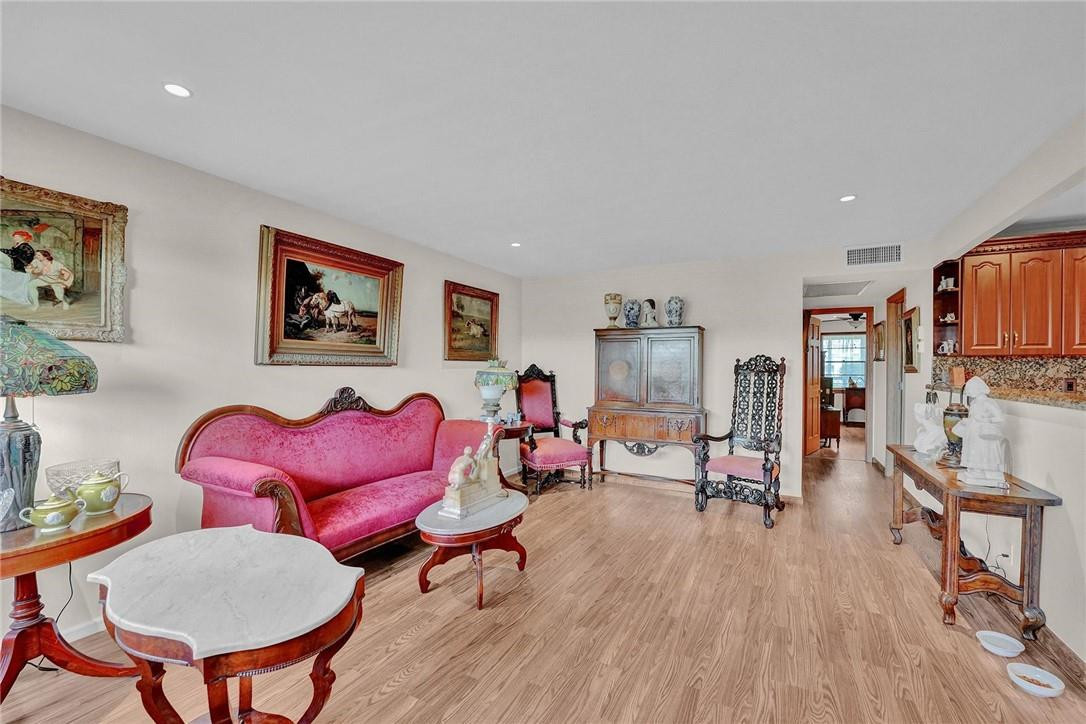 3031 Guildford East, Unit 3031 Boca Raton, FL 33434 - Photo 8 of 34 Photo 8