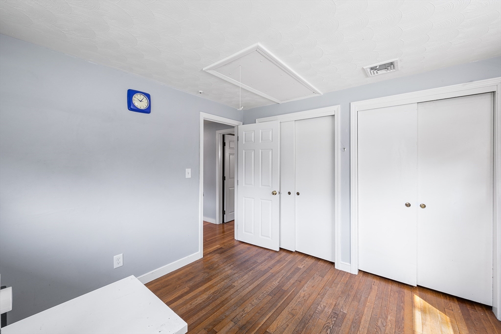 35 Ford Road Weymouth, MA 02190 - Photo 12 of 30 Gallery Image 12