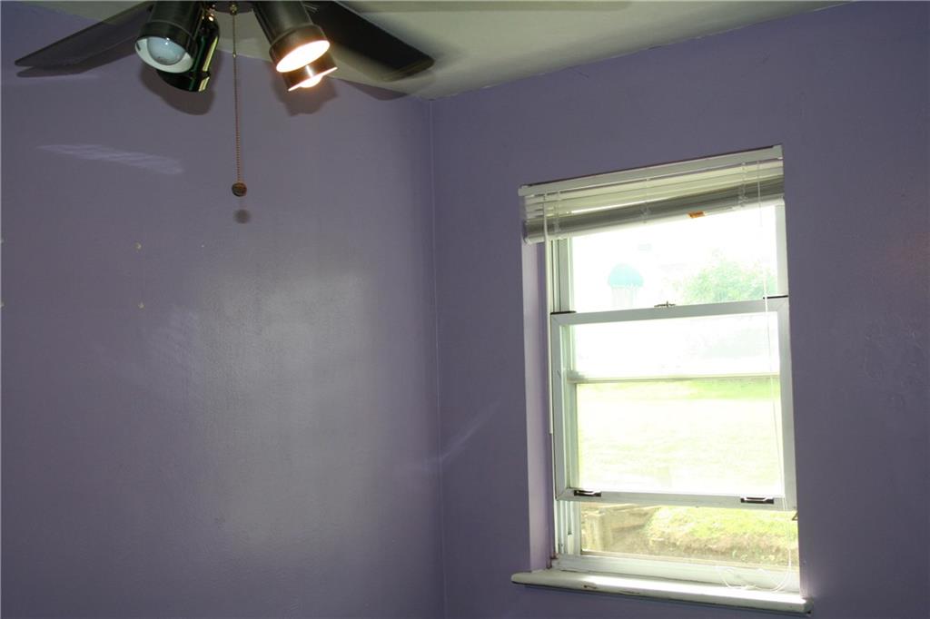 352 Center Road Monroeville, PA 15146 - Photo 14 of 25 Second bedroom with window.