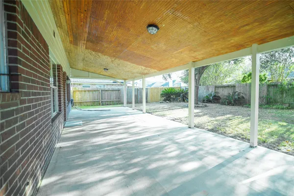 $2,350 | 8315 Cardamon Lane, Baytown, TX 77521