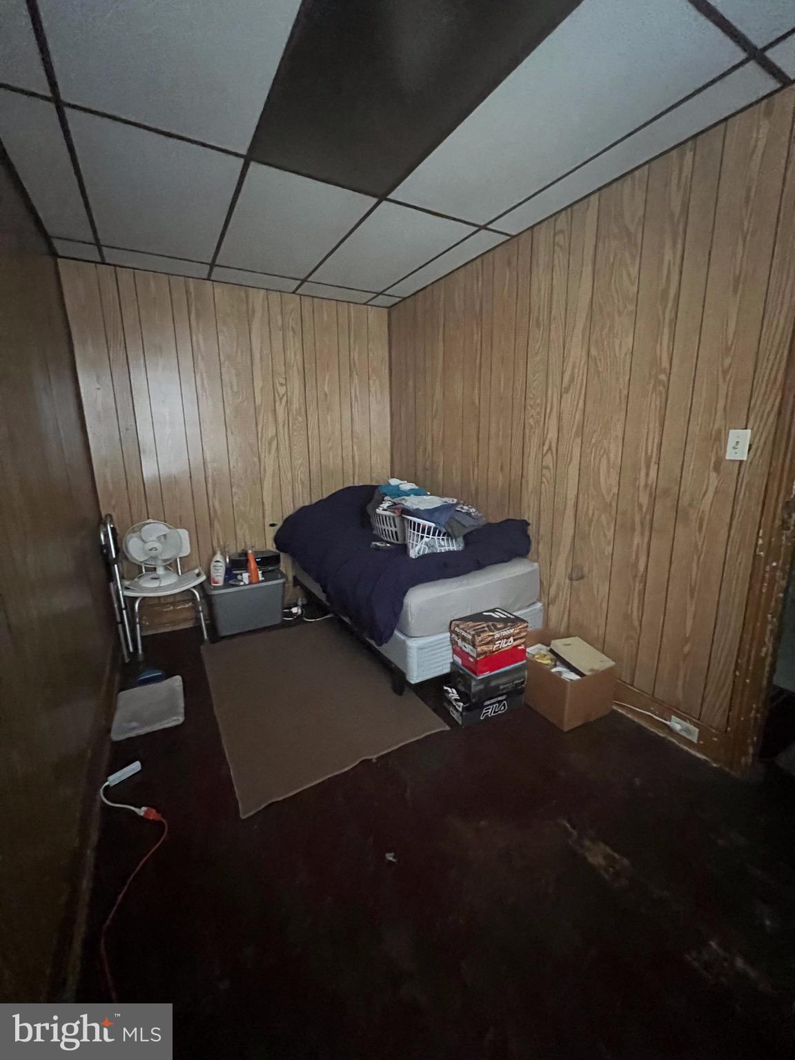 2834 East Venango Street Philadelphia, PA 19134 - Photo 8 of 10 a backyard of a house