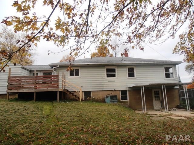 216 Albert Street Washington, IL 61571 - Photo 3 of 25 Gallery Image 3